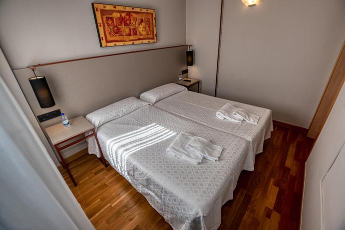 Imagen general del Hotel Castilla Vieja. Foto 17