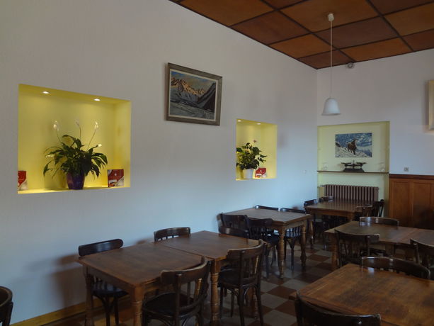 Imagen del bar/restaurante del Hotel Castillan. Foto 5