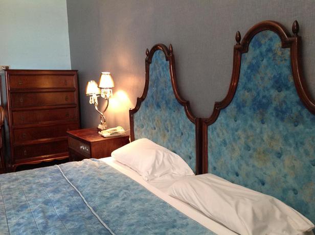 Imagen general del Hotel Castille, La Valeta. Foto 10