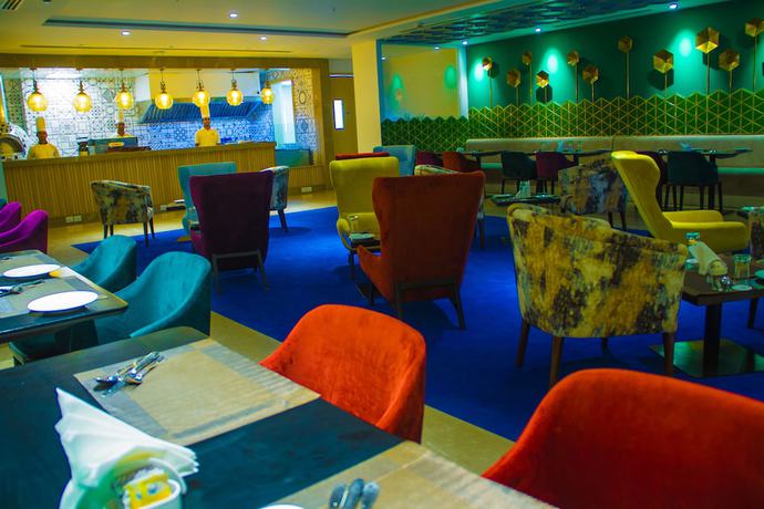 Imagen del bar/restaurante del Hotel Castillo, Benar&eacute;s. Foto 8
