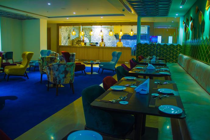 Imagen del bar/restaurante del Hotel Castillo, Benar&eacute;s. Foto 12