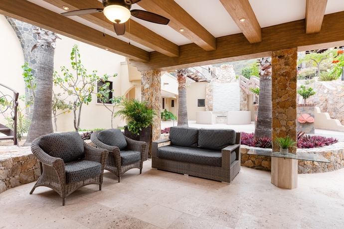 Imagen de los interiores del Hotel Castillo Blarney Inn. Foto 19