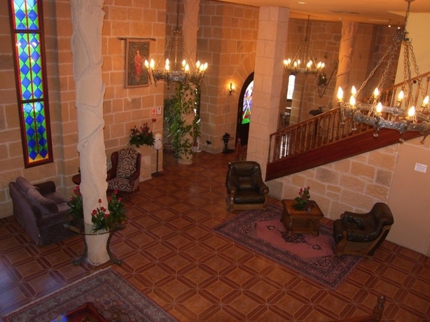 Imagen de los interiores del Hotel Castillo Bonavia. Foto 9