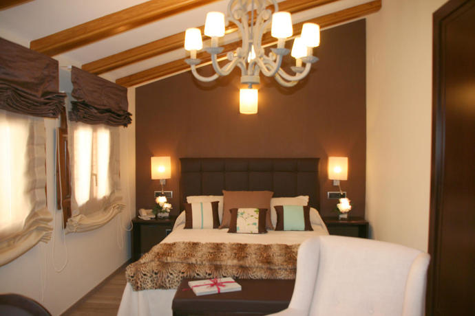 Imagen general del Hotel Castillo De Alquézar. Foto 9