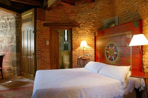 Imagen de la habitación del Hotel Castillo De Arteaga. Foto 5