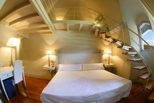 Imagen de la habitación del Hotel Castillo De Arteaga. Foto 10