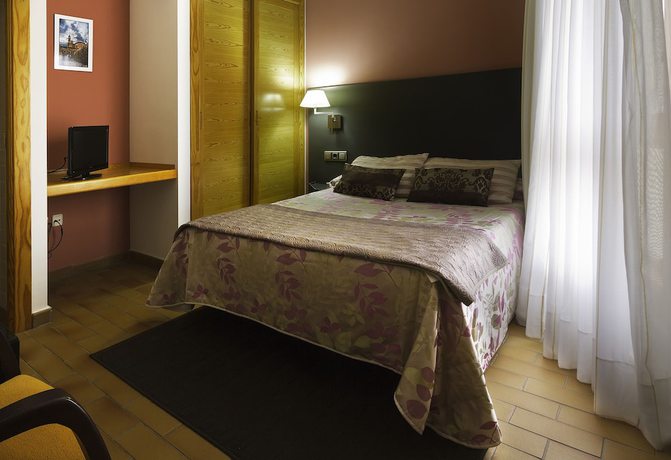 Imagen de la habitación del Hotel Castillo De Ateca. Foto 11