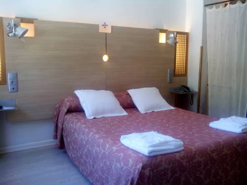 Imagen de la habitación del Hotel Castillo Del Alba. Foto 10