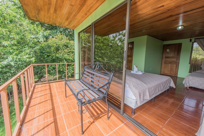 Imagen de la habitación del Hotel Castillo Del Arenal. Foto 8