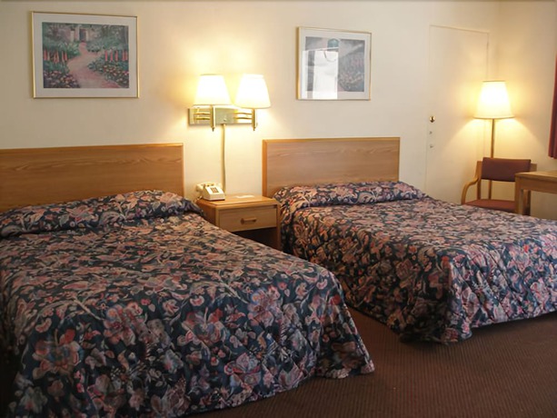 Imagen general del Hotel Castillo Inn. Foto 1