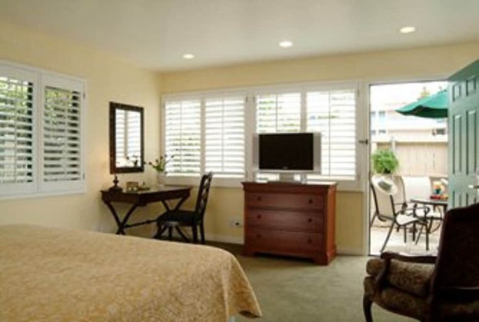 Imagen de la habitación del Hotel Castillo Inn at the Beach. Foto 7