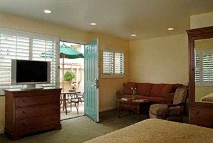 Imagen de la habitación del Hotel Castillo Inn at the Beach. Foto 11