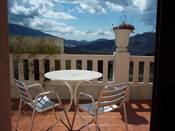 Imagen de los exteriores del Hotel Castillo Lanjarón. Foto 16