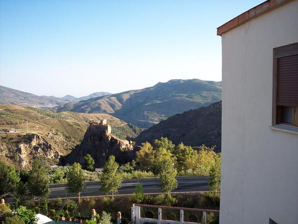 Imagen de los exteriores del Hotel Castillo Lanjarón. Foto 17