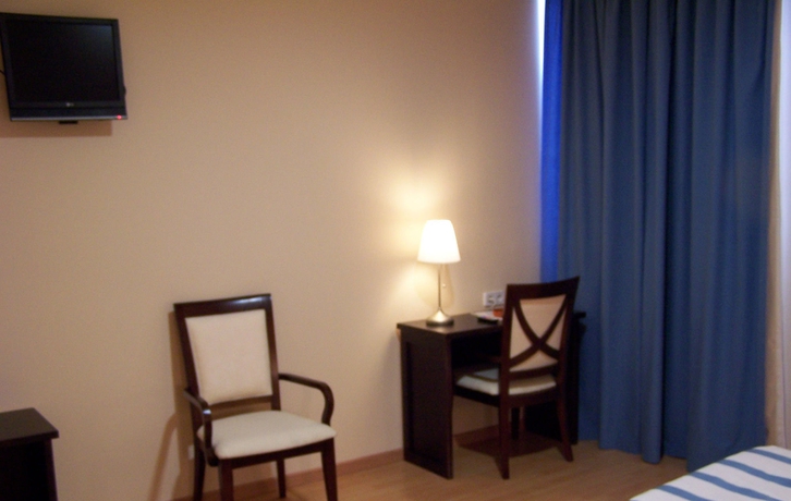 Imagen de la habitación del Hotel Castillo, Palma del Río. Foto 4