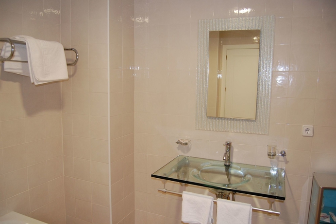 Imagen de la habitación del Hotel Castillo, Palma del Río. Foto 8