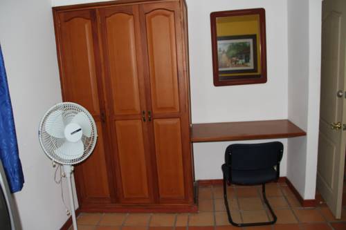 Imagen de la habitación del Hotel Castillo Real, Armenia. Foto 4