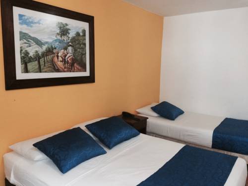 Imagen de la habitación del Hotel Castillo Real, Armenia. Foto 5
