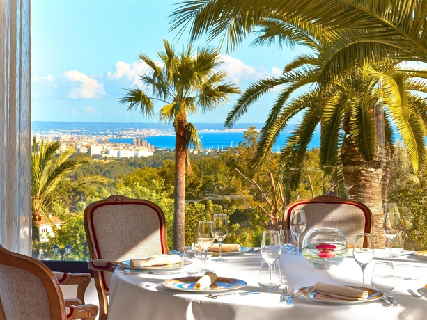 Imagen del bar/restaurante del Hotel Castillo Son Vida, A Luxury Collection , Mallorca - Adults Only. Foto 11