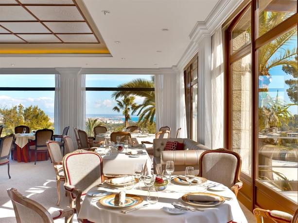 Imagen del bar/restaurante del Hotel Castillo Son Vida, A Luxury Collection , Mallorca - Adults Only. Foto 16