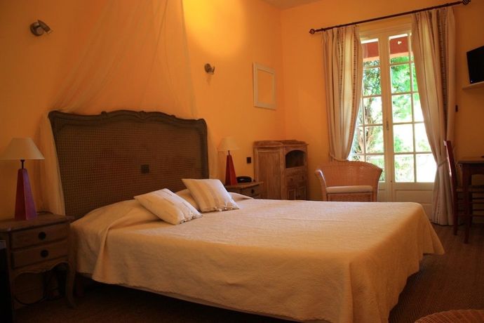 Imagen de la habitación del Hotel Castillon des Baux. Foto 3