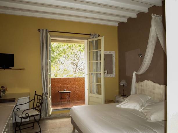 Imagen de la habitación del Hotel Castillon des Baux. Foto 4