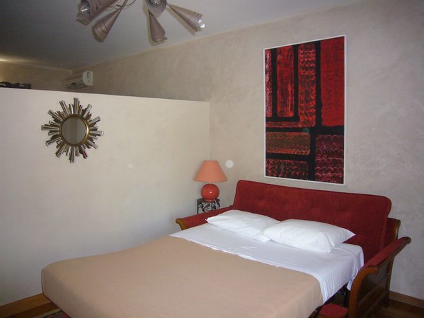Imagen de la habitación del Hotel Castillon des Baux. Foto 16