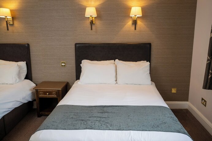 Imagen de la habitación del Hotel Castle And Ball by Greene King Inns. Foto 17