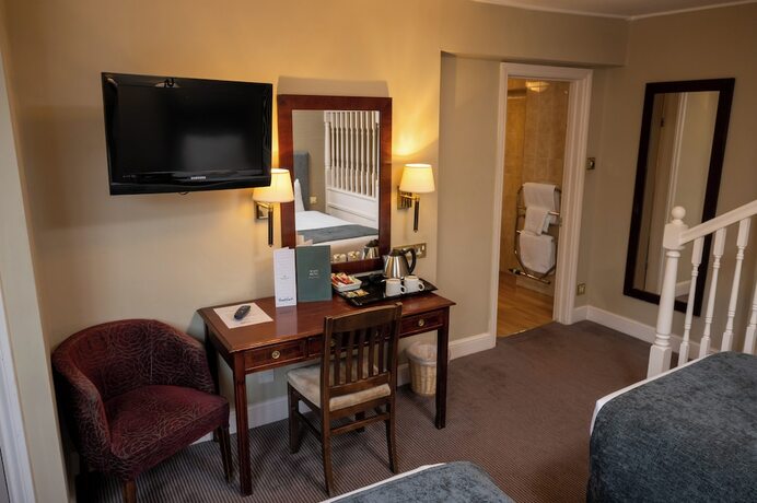 Imagen general del Hotel Castle And Ball by Greene King Inns. Foto 5