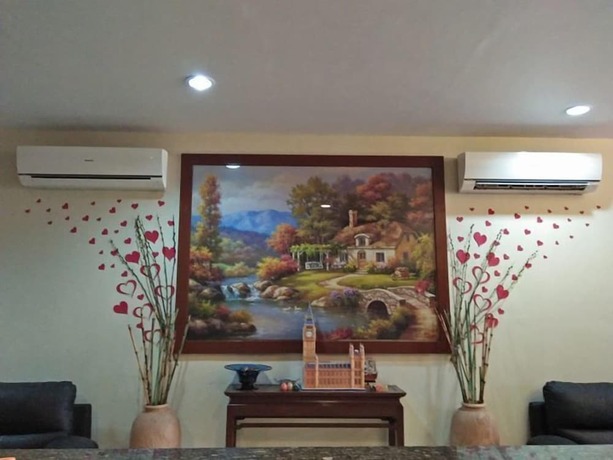 Imagen general del Hotel Castle Dreams Hotel. Foto 8