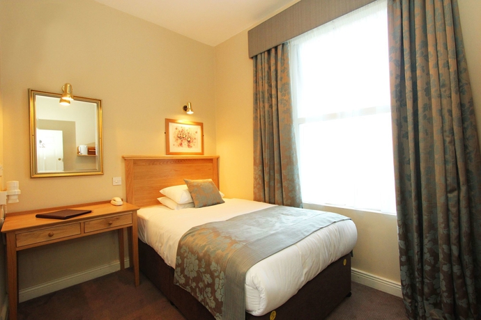 Imagen de la habitación del Hotel Castle. Foto 5