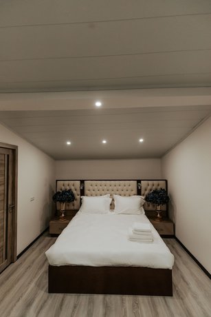 Imagen de la habitación del Hotel Castle Family. Foto 3