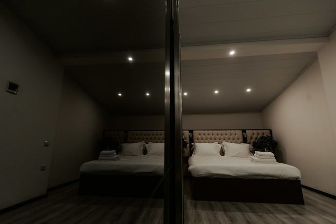 Imagen de la habitación del Hotel Castle Family. Foto 9