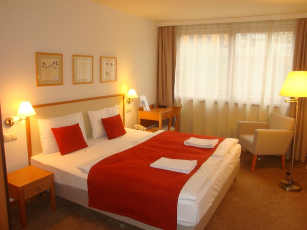 Imagen de la habitación del Hotel Castle Garden. Foto 10