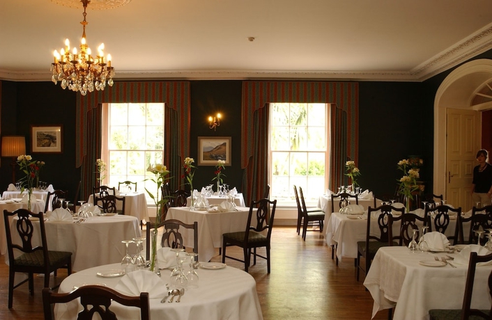 Imagen del bar/restaurante del Hotel Castle Grove. Foto 3