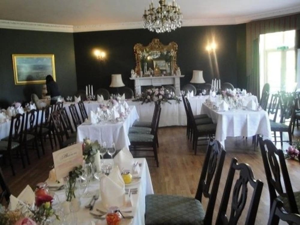 Imagen de los interiores del Hotel Castle Grove. Foto 15