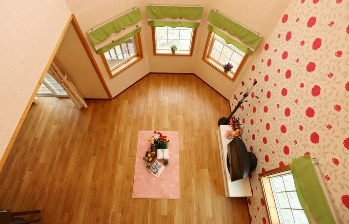 Imagen de la habitación del Hotel Castle In The Forest. Foto 18