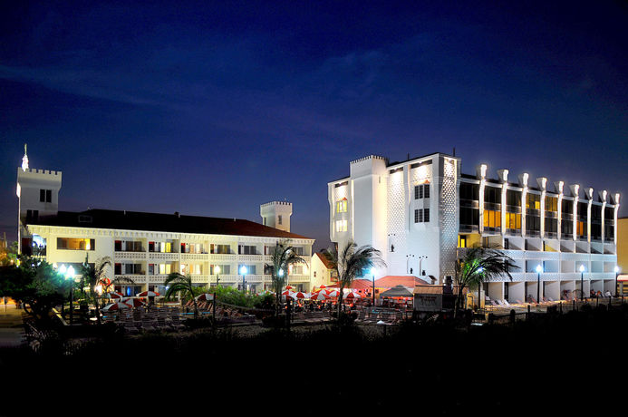 Imagen de los exteriores del Hotel Castle In The Sand. Foto 10
