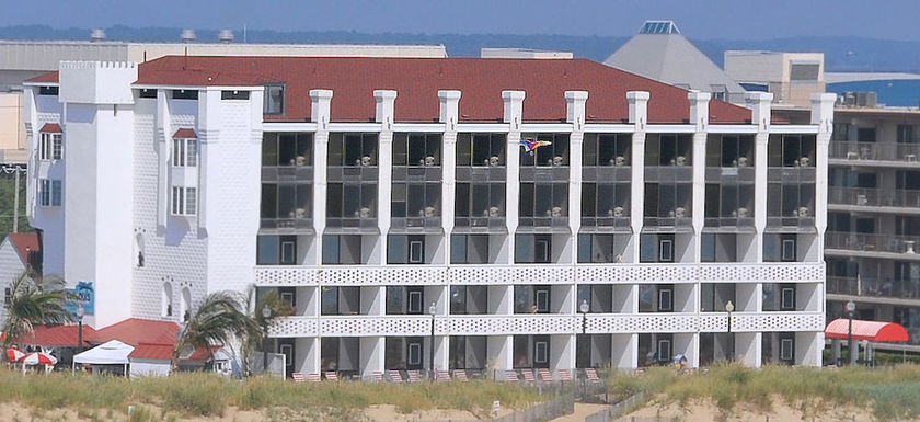 Imagen de los exteriores del Hotel Castle In The Sand. Foto 11