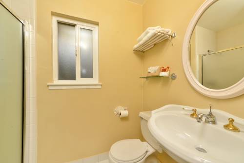 Imagen de la habitación del Hotel Castle Inn, Cambria. Foto 3