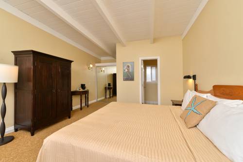 Imagen de la habitación del Hotel Castle Inn, Cambria. Foto 4