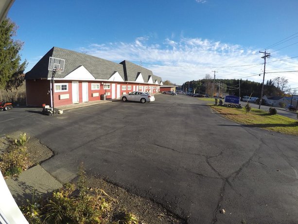 Imagen general del Hotel Castle Inn, Castleton-on-Hudson. Foto 4