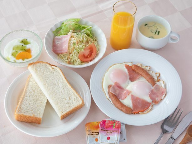 Imagen del bar/restaurante del Hotel Castle Inn Tsu. Foto 10