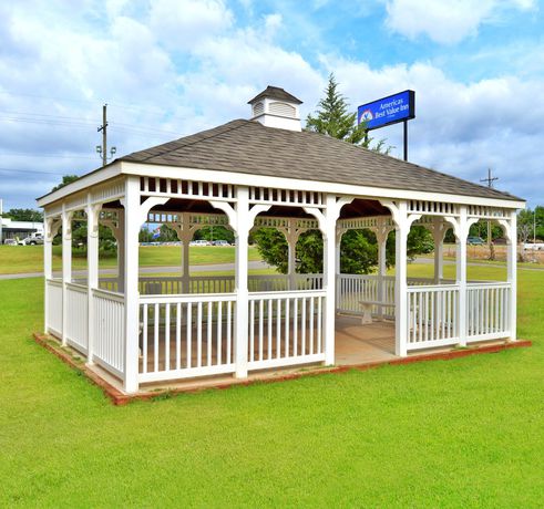 Imagen general del Hotel Castle Inn and Suites By OYO Chickasha. Foto 3