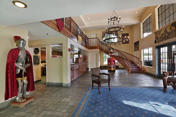 Imagen de los interiores del Hotel Castle Inn and Suites. Foto 10