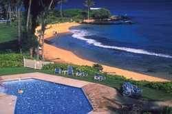 Imagen de los exteriores del Hotel Castle Lani Kai Resort. Foto 4
