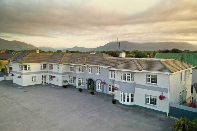 Imagen general del Hotel Castle Lodge, KILLARNEY. Foto 1