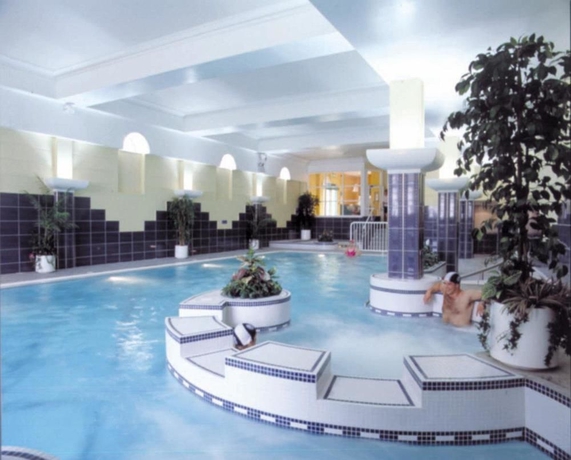 Imagen de la piscina del Hotel Castle Macroom. Foto 11