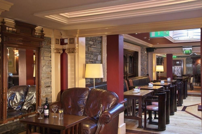 Imagen del bar/restaurante del Hotel Castle Macroom. Foto 2