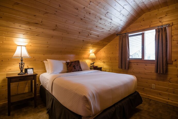 Imagen de la habitación del Hotel Castle Mountain Chalets. Foto 16